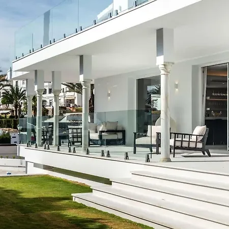 The Iconic Torremora By Better Bookings Holiday home *