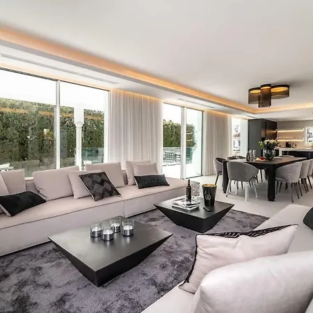The Iconic Torremora By Better Bookings Holiday home *