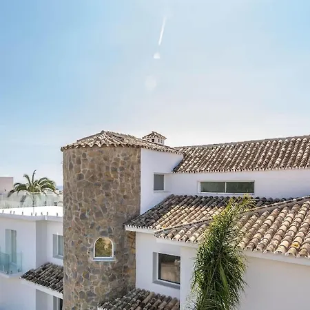 The Iconic Torremora By Better Bookings